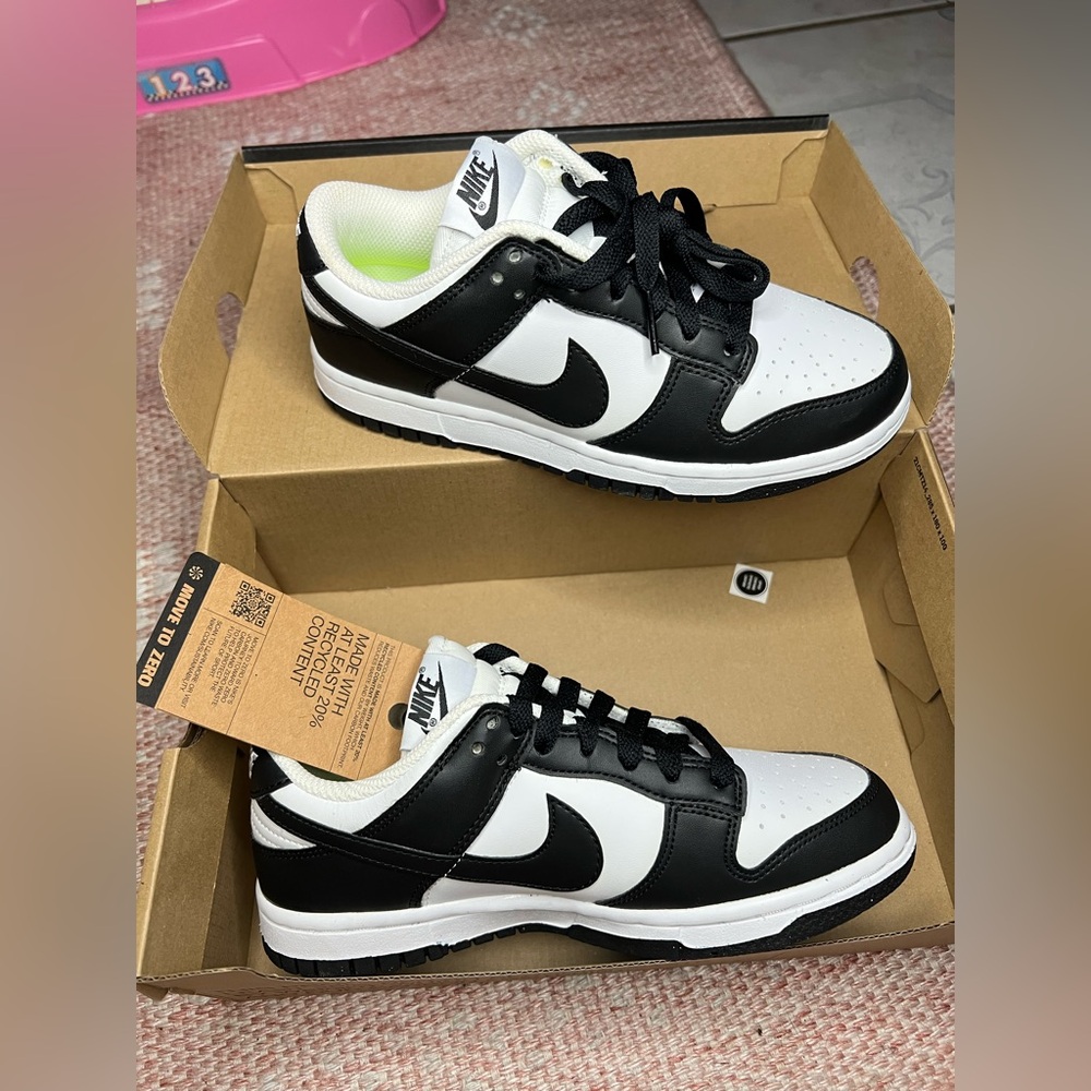 Nike Dunk Low Next Nature Sneakers